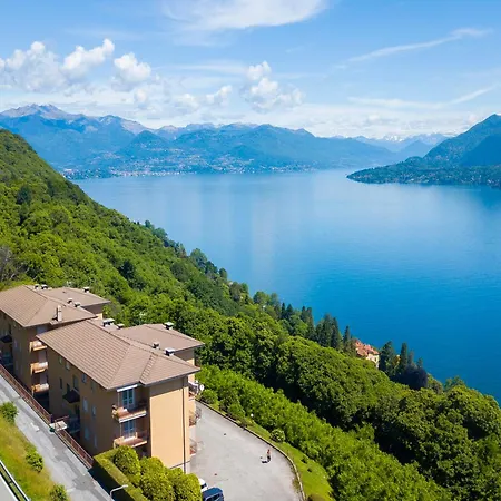 Апартаменты The Golden View - Happy