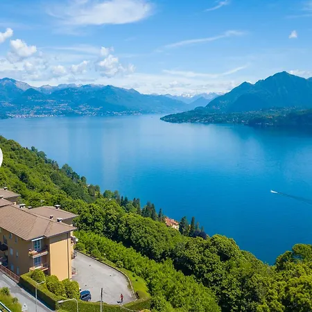 The Golden View: 2-bed W/ Ac - Happy Appartement *