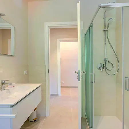 The Golden View: 2-bed W/ Ac - Happy Appartement Belgirate