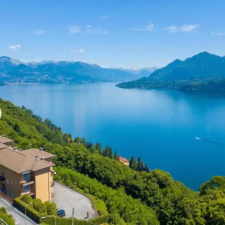 The Golden View: 2-bed W/ Ac - Happy Appartement *